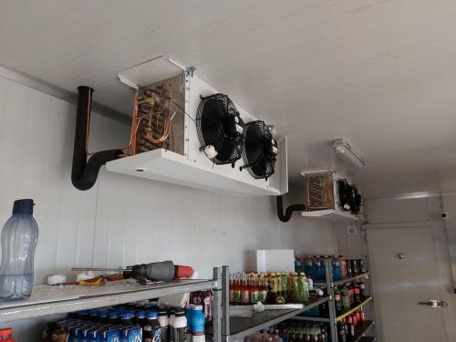 Main_cool_room_evaps_mounted_